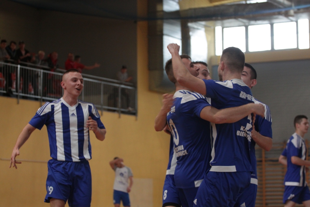 Granit Roztoka zdobył futsalowy puchar wójta gminy Kunice