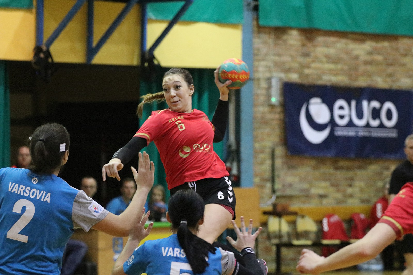UKS Varsovia Warszawa wygrał z juniorkami Dziewiątki