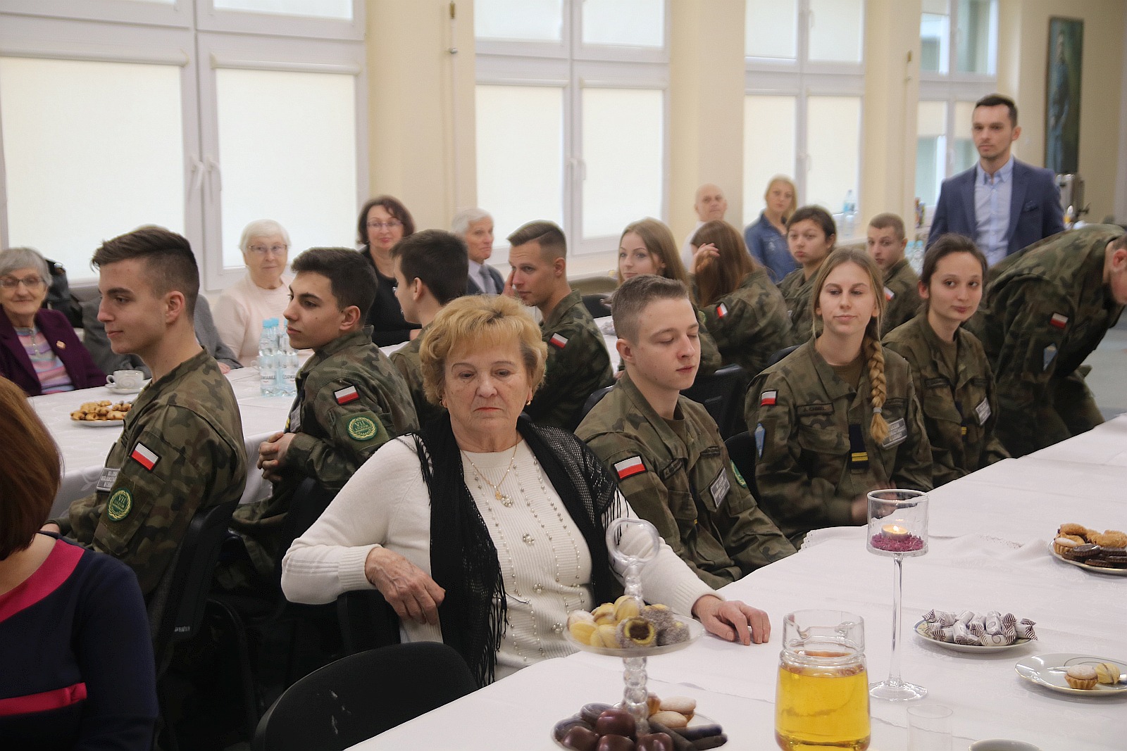 Młodzież spotkała się z kombatantami w rocznicę walk o Legnicę