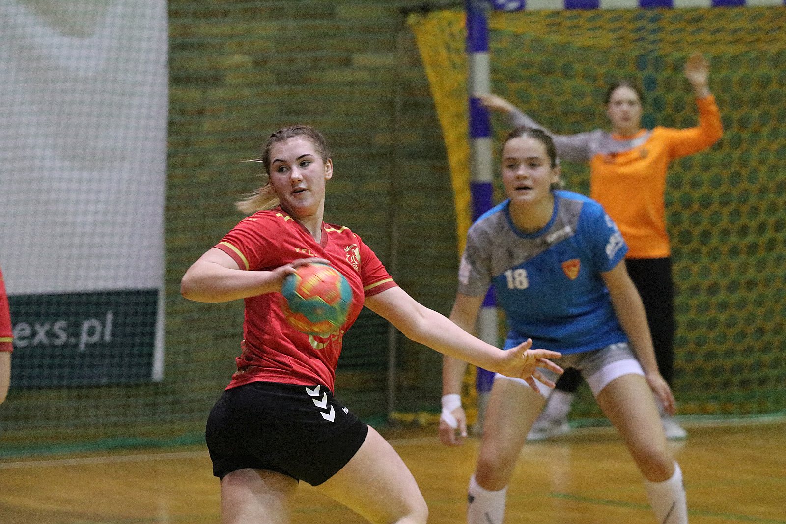 UKS Varsovia Warszawa wygrał z juniorkami Dziewiątki