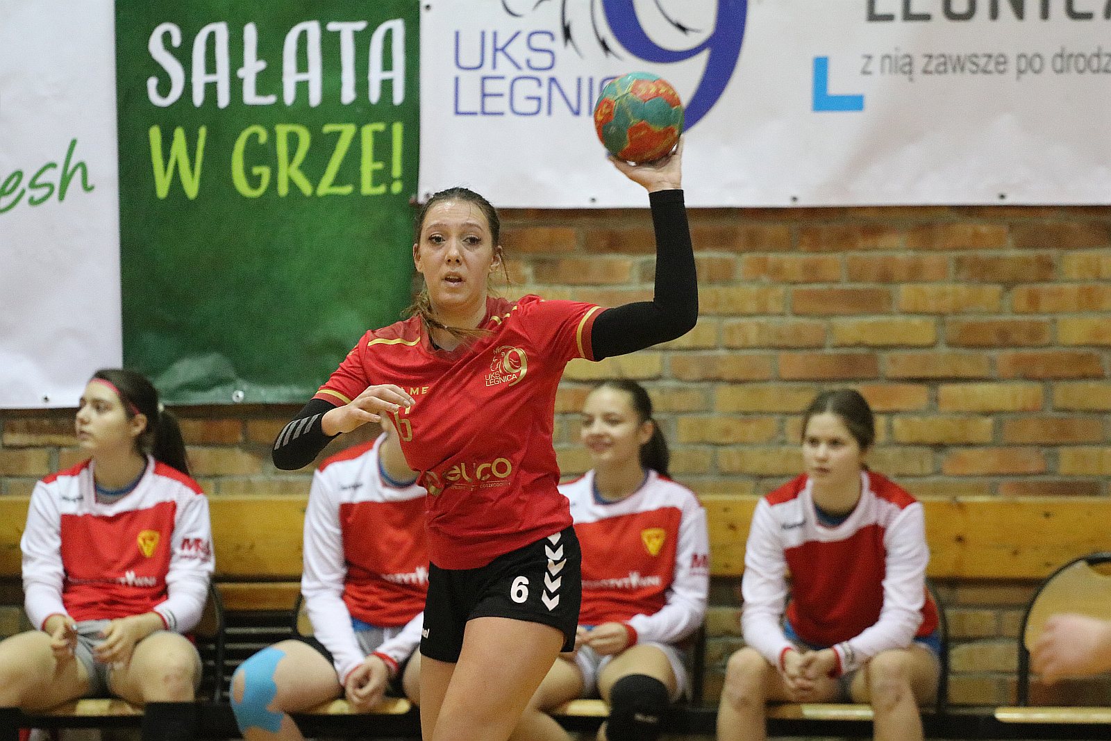 UKS Varsovia Warszawa wygrał z juniorkami Dziewiątki