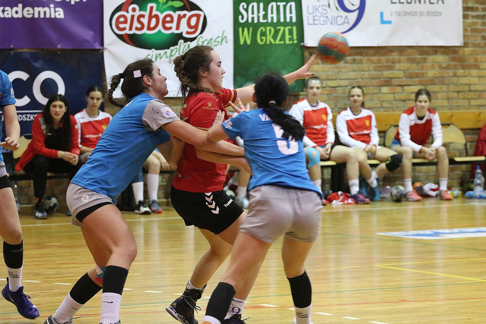 UKS Varsovia Warszawa wygrał z juniorkami Dziewiątki