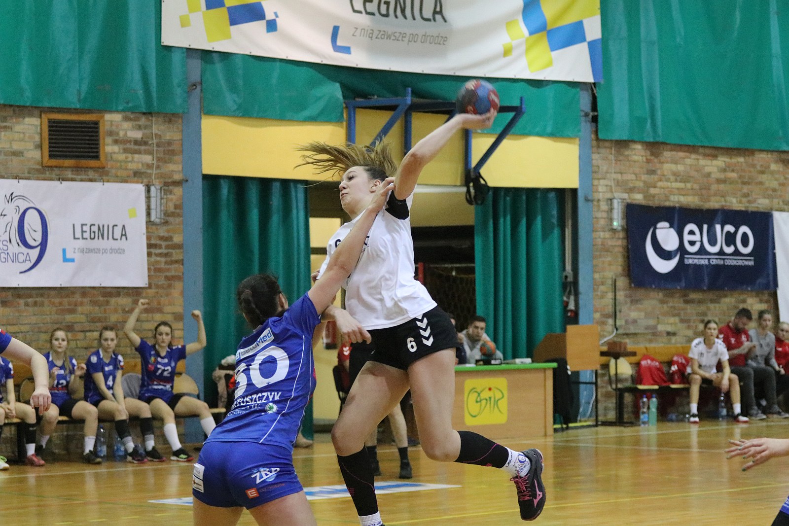 EuCO-UKS Dziewiątka Legnica pokonała Ruch Chorzów 38:27