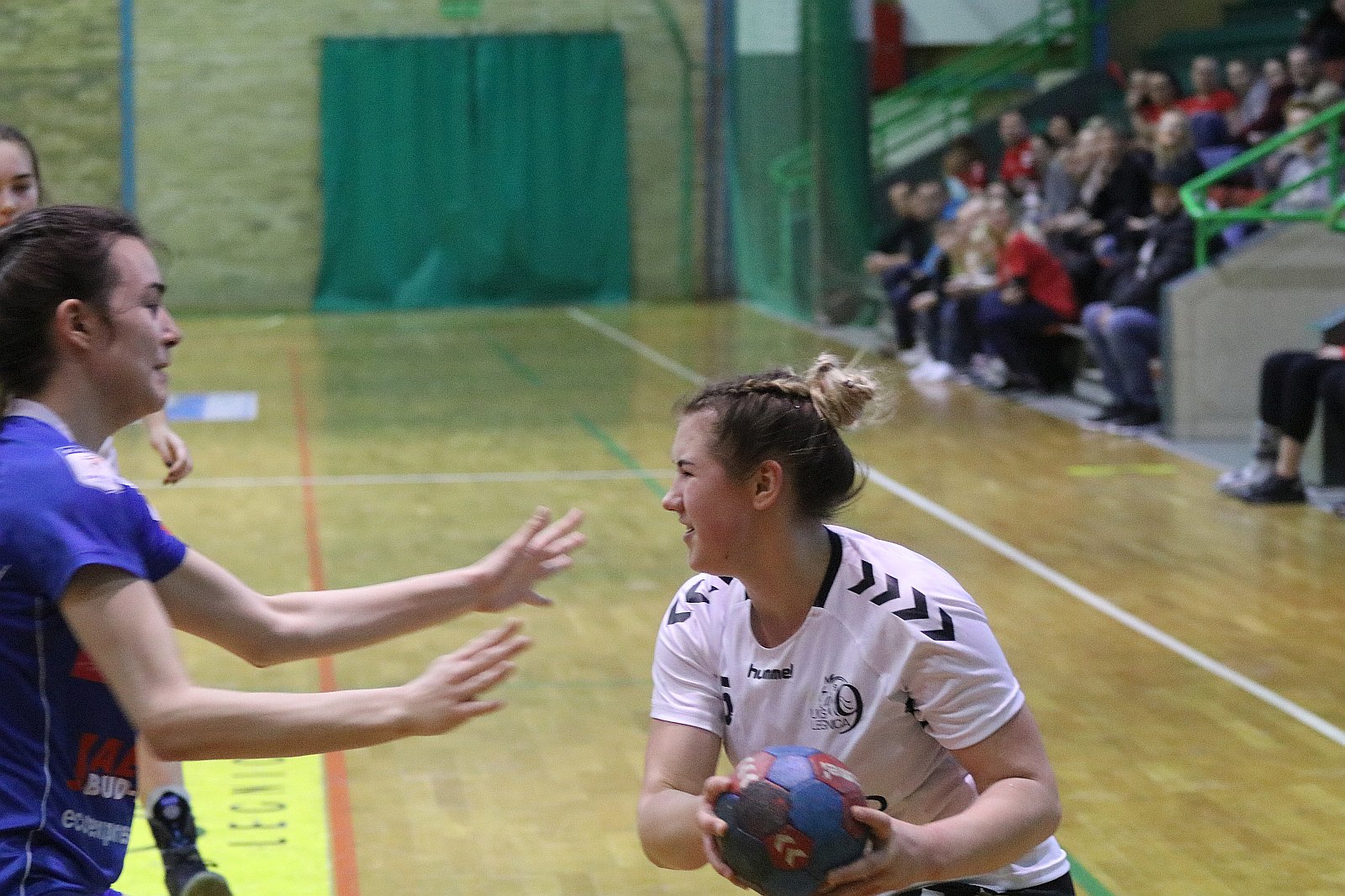 EuCO-UKS Dziewiątka Legnica pokonała Ruch Chorzów 38:27