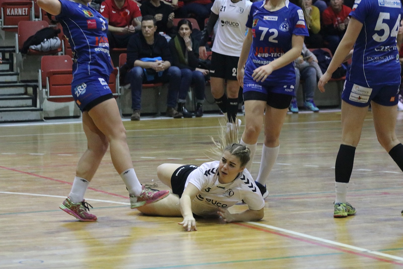 EuCO-UKS Dziewiątka Legnica pokonała Ruch Chorzów 38:27
