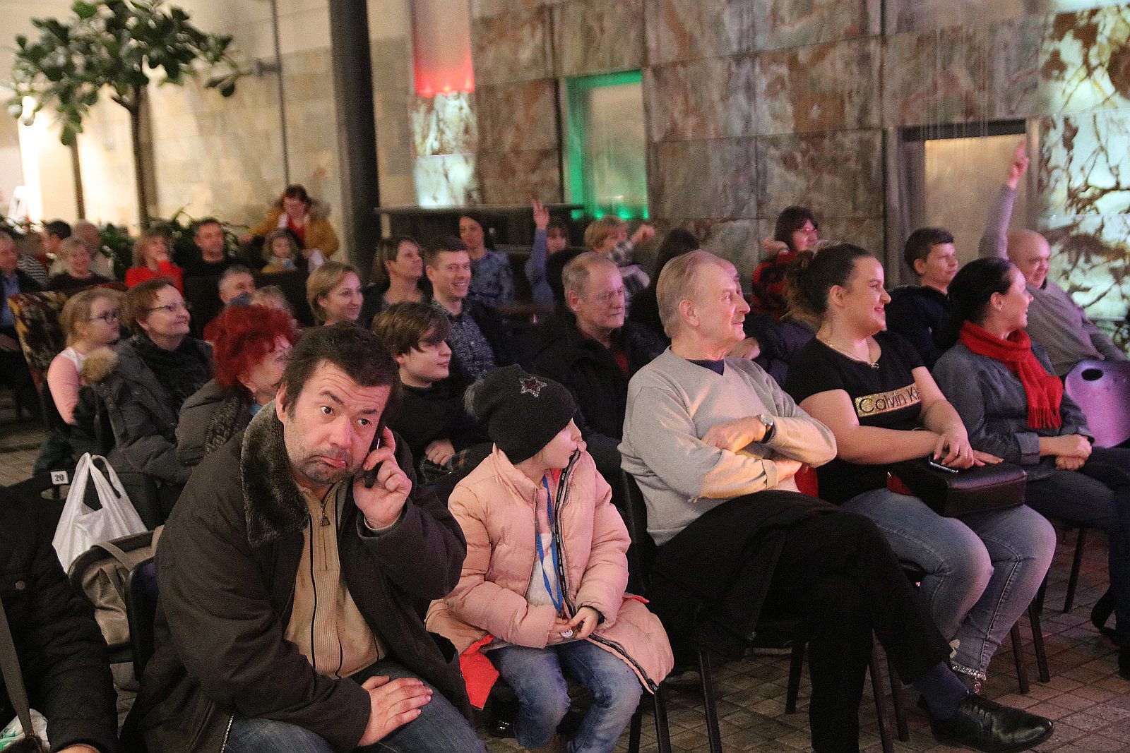 Nikola Warda na rockowo o miłości w Galerii Piastów