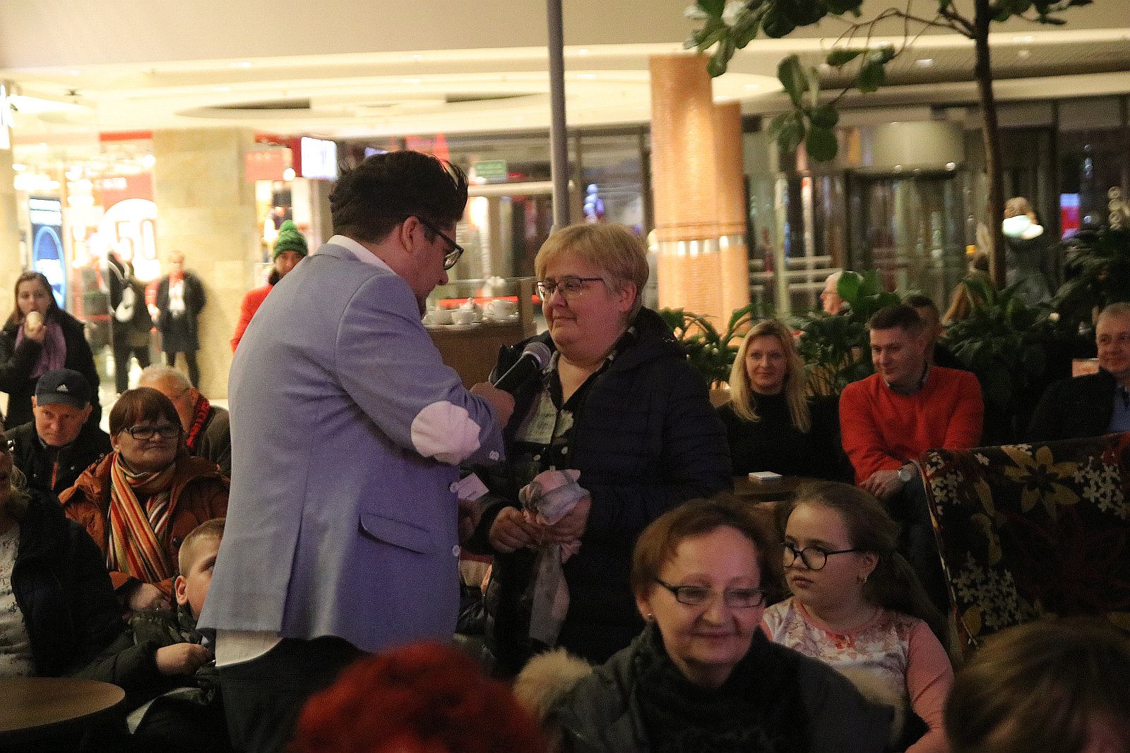 Nikola Warda na rockowo o miłości w Galerii Piastów