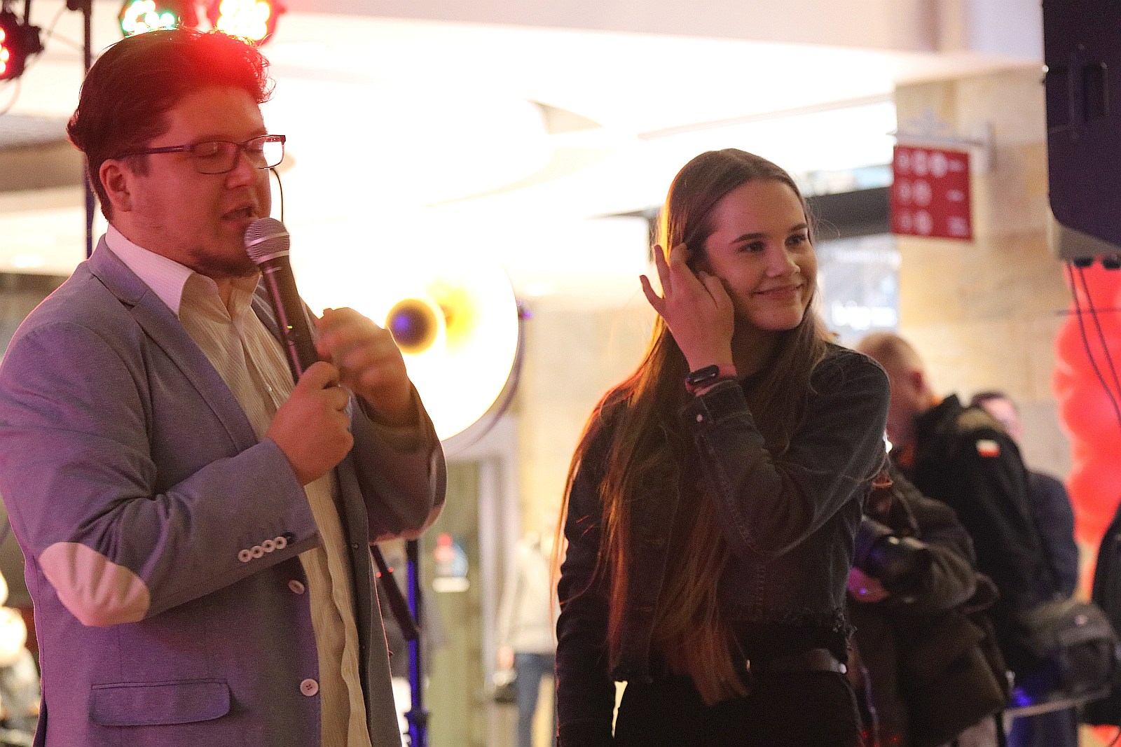 Nikola Warda na rockowo o miłości w Galerii Piastów