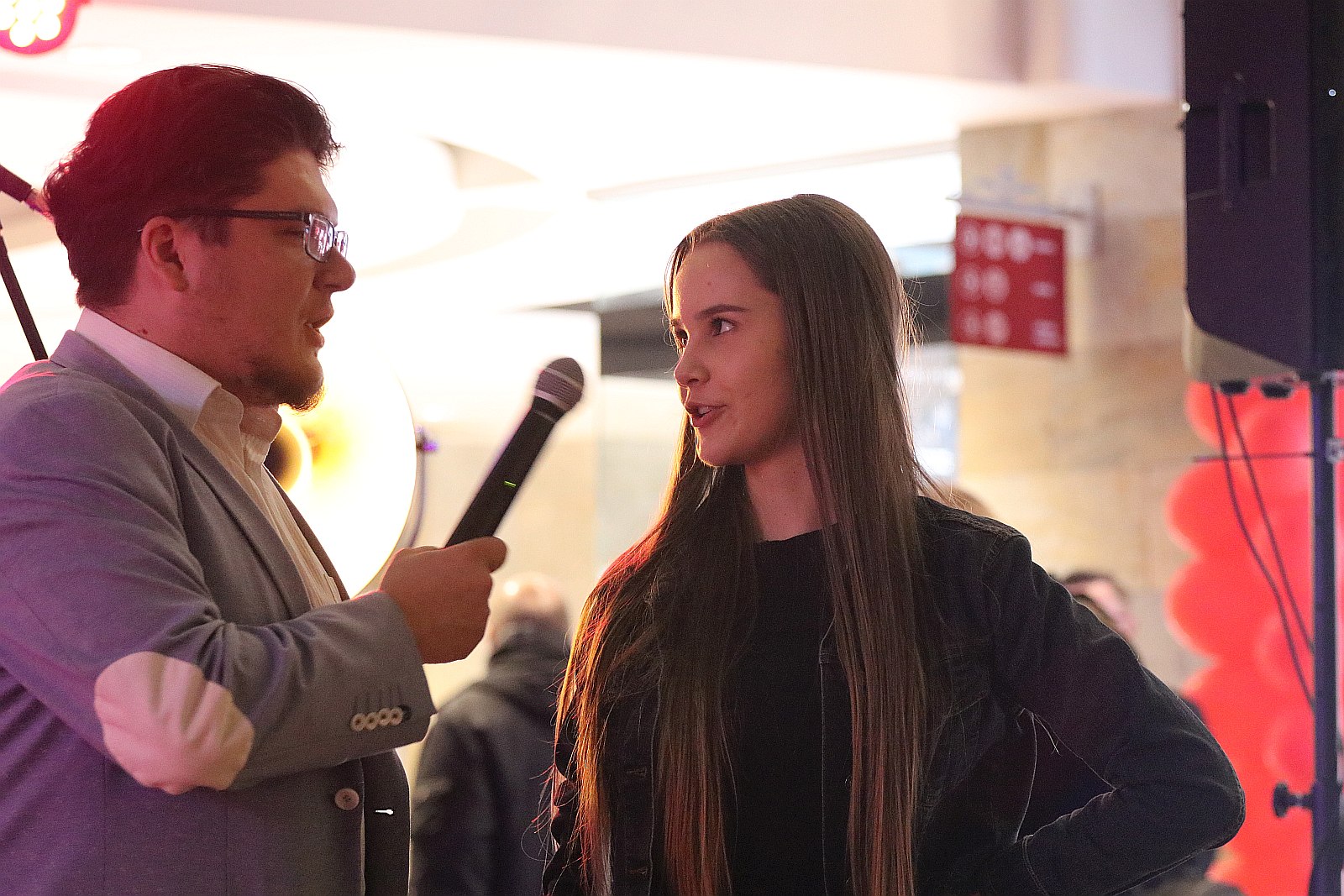Nikola Warda na rockowo o miłości w Galerii Piastów