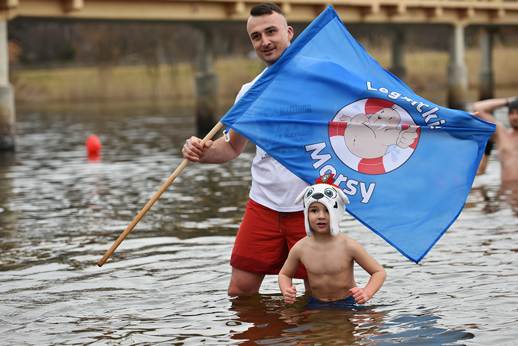 Zakochane Morsy „walentynkowały” się w kąpielisku KapieLove