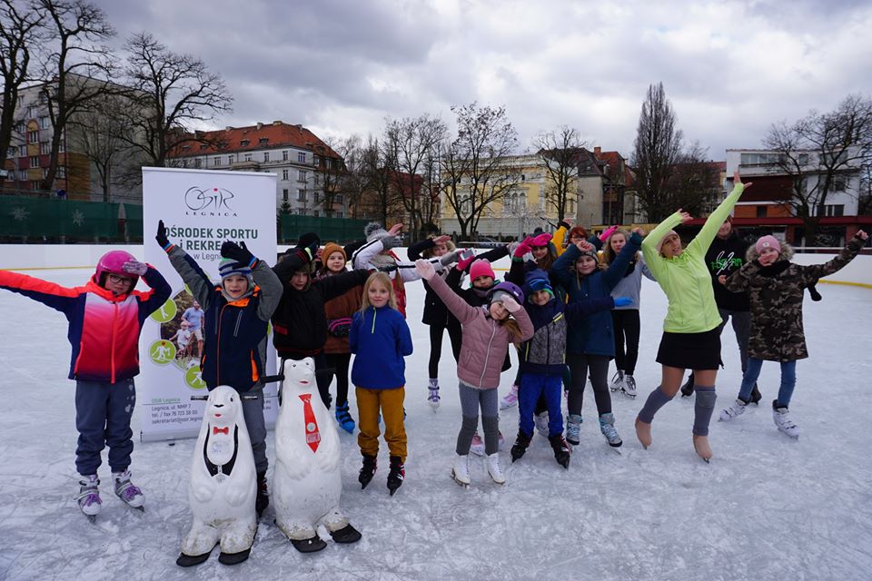 Zimowe ferie w wiosenną pogodę przygotowane przez OSIR