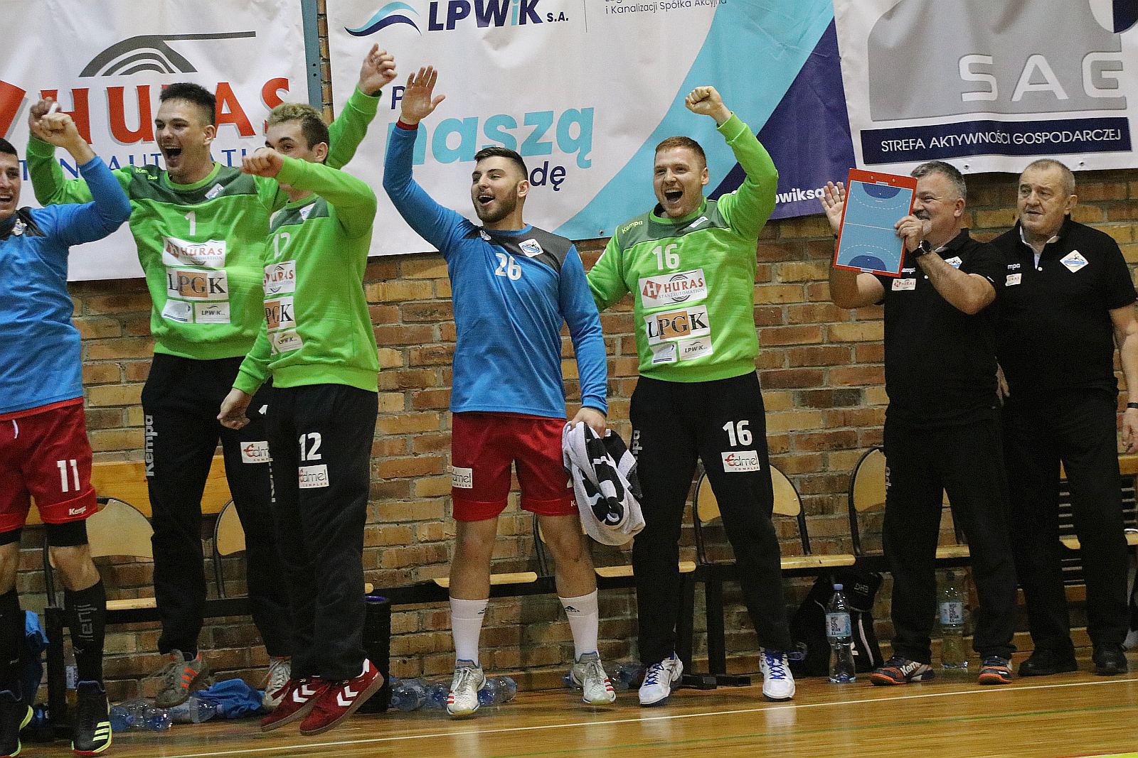 Niespodzianka na Lotniczej! Siódemka Miedź gra dalej!