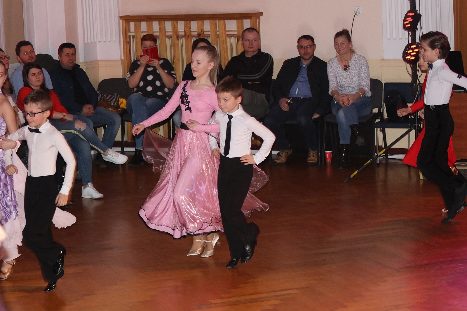 Taneczna klasówka - karnawałowe ostatki w MCK