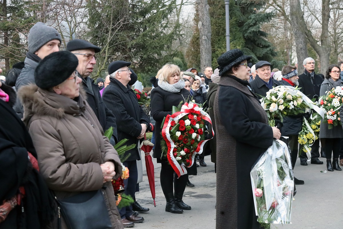 Pożegnaliśmy Henryka Obremskiego na cmentarzu komunalnym