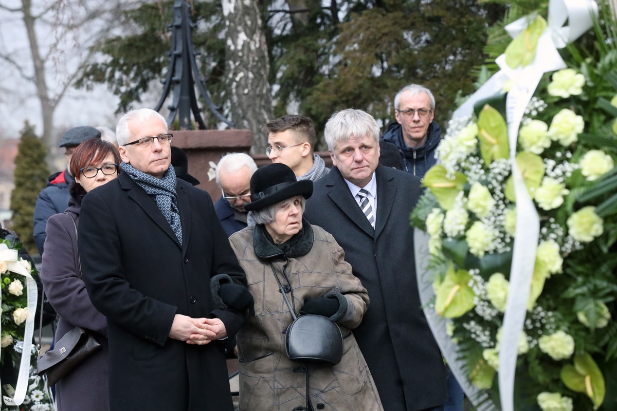 Pożegnaliśmy Henryka Obremskiego na cmentarzu komunalnym
