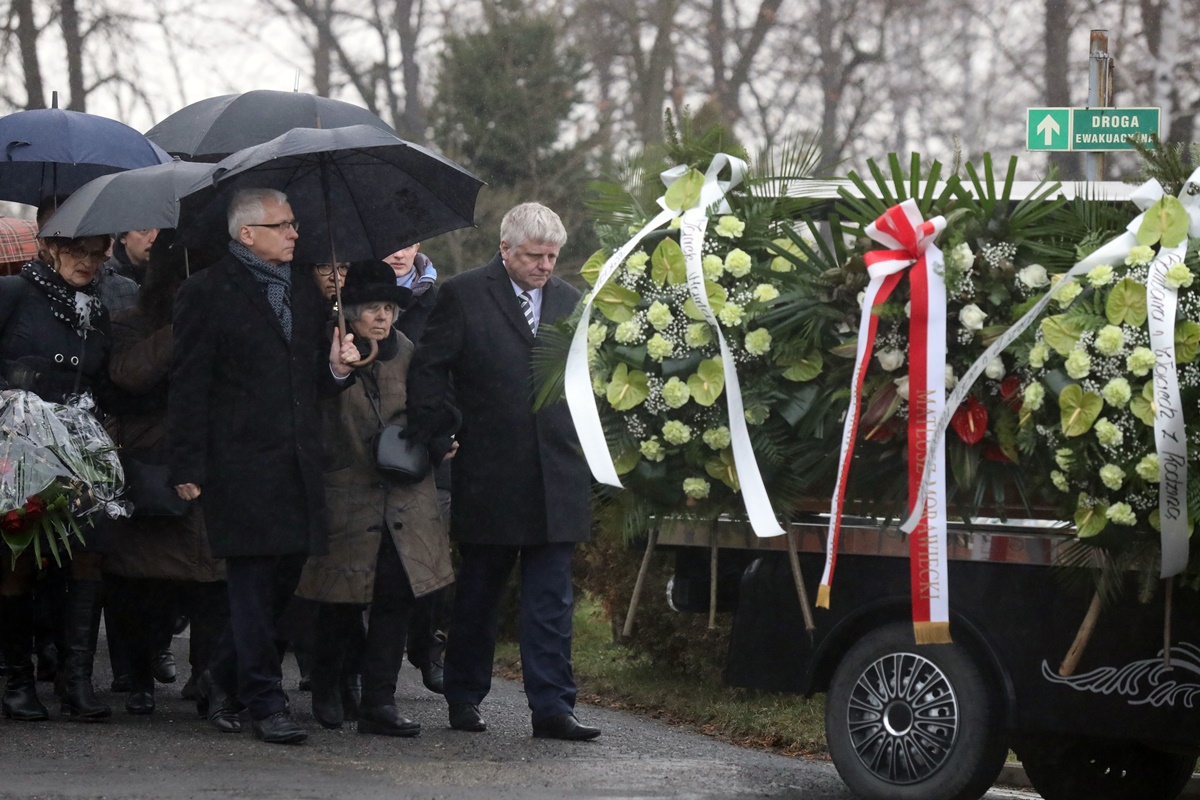 Pożegnaliśmy Henryka Obremskiego na cmentarzu komunalnym