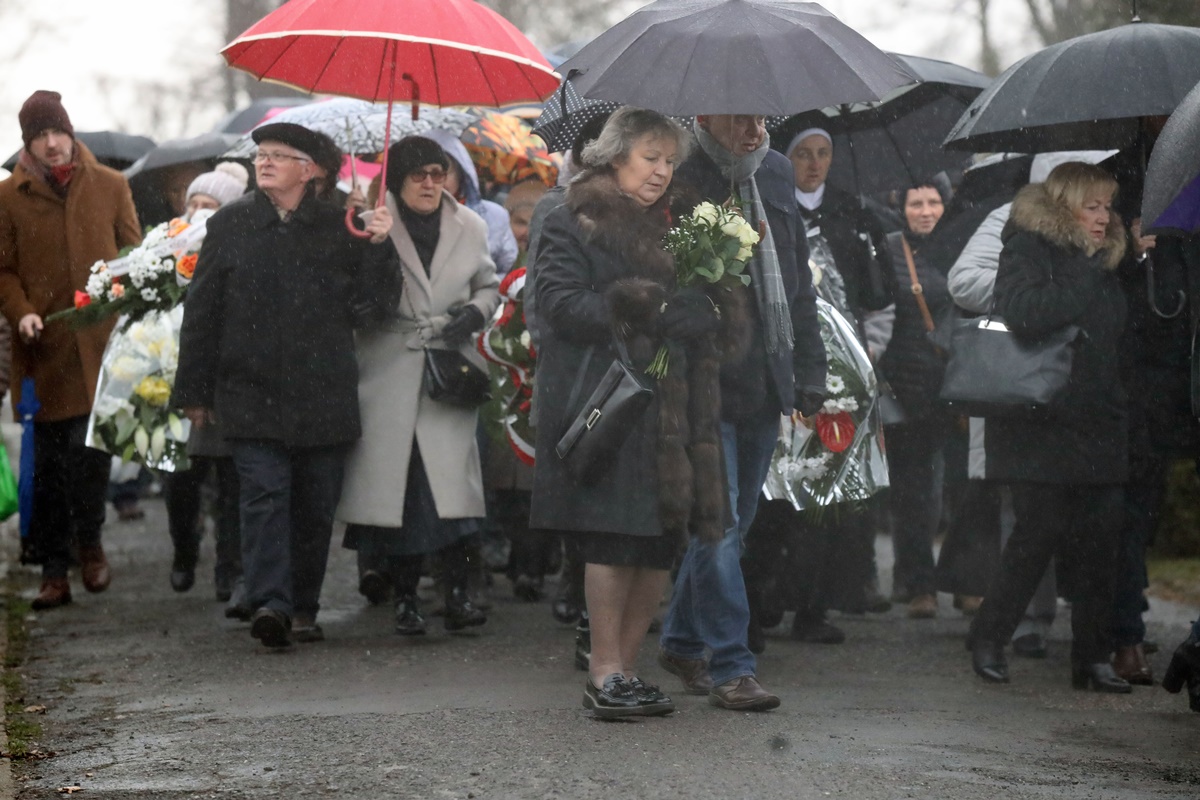 Pożegnaliśmy Henryka Obremskiego na cmentarzu komunalnym
