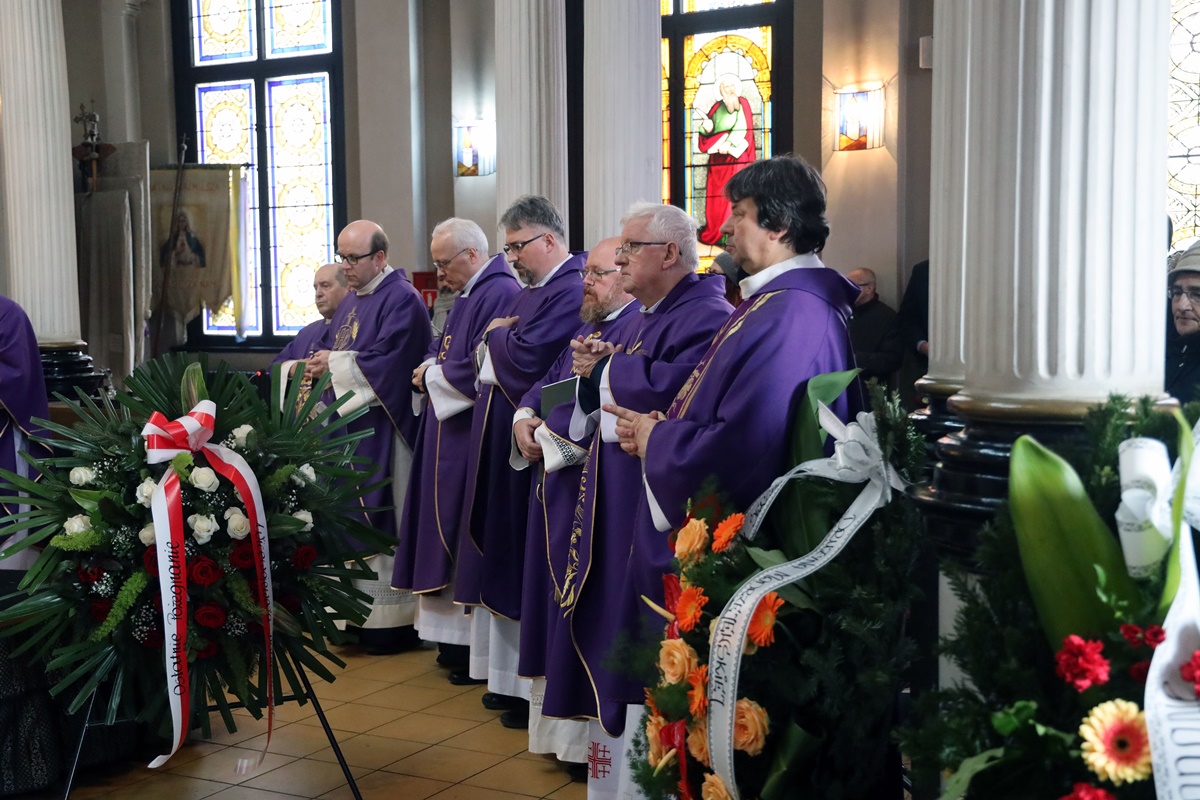 Pożegnaliśmy Henryka Obremskiego na cmentarzu komunalnym