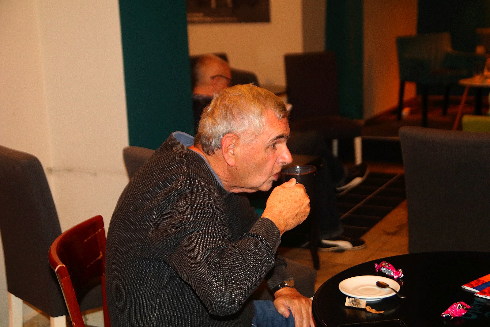 Drakula i Lennon w teatralnej kawiarni Art Cafe Modjeska
