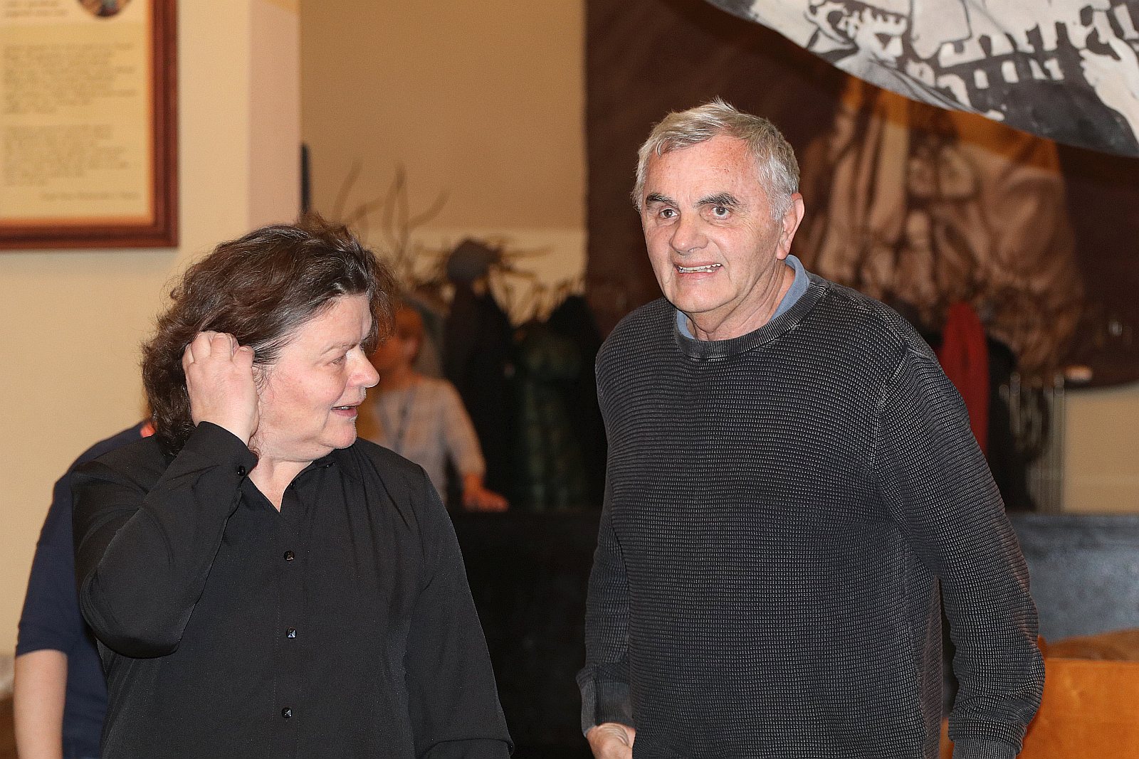 Drakula i Lennon w teatralnej kawiarni Art Cafe Modjeska
