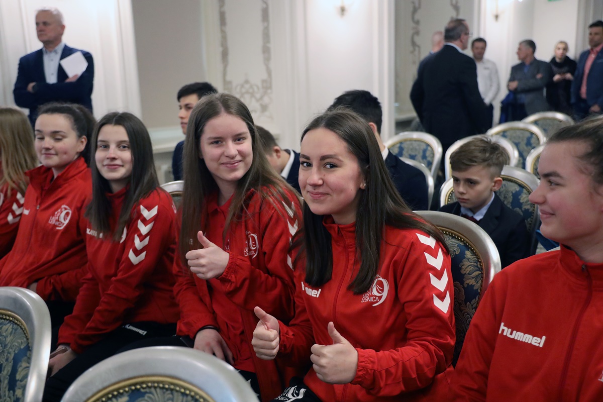 Najlepsze kluby sportowe w regionie nagrodzone w Legnicy