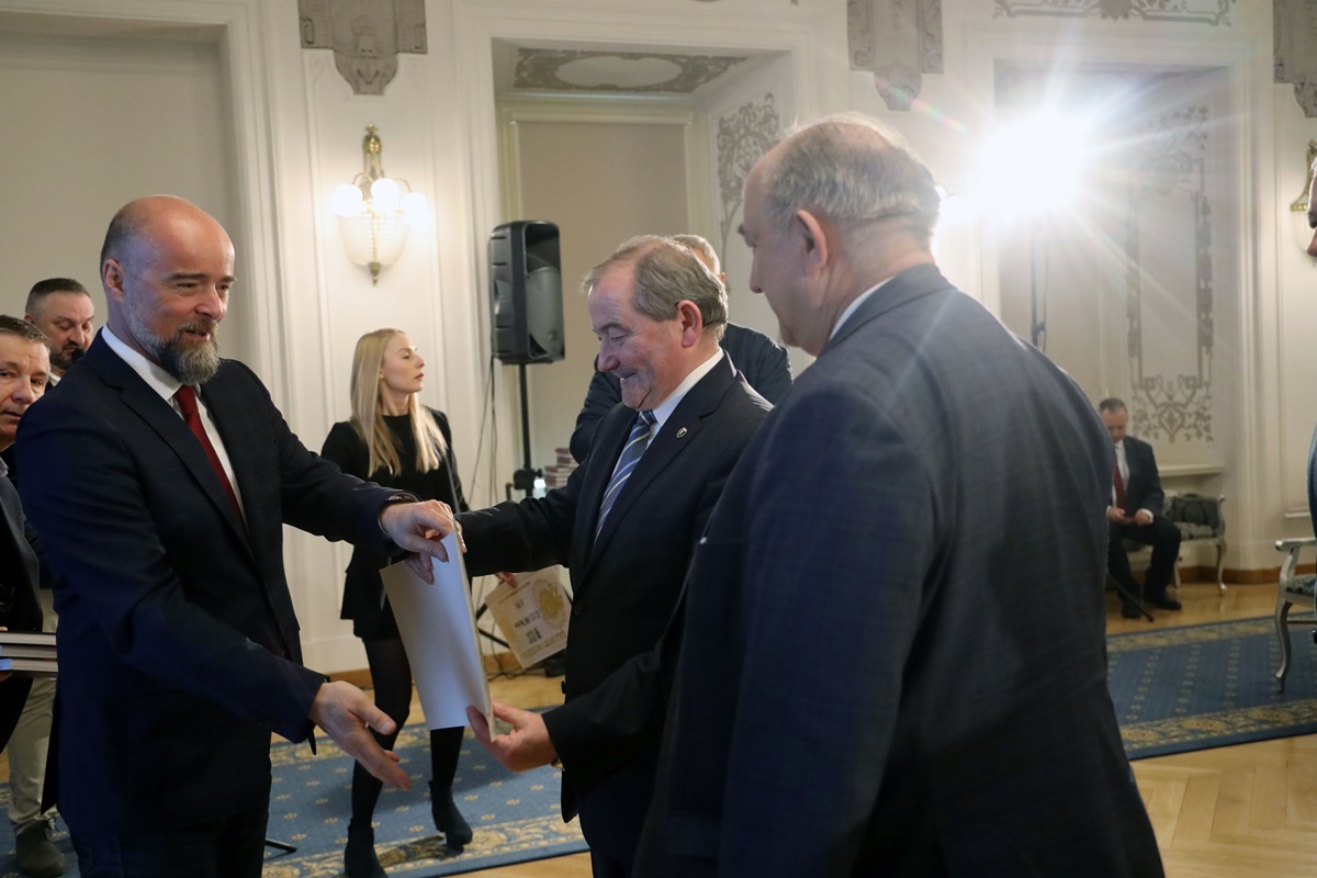 Najlepsze kluby sportowe w regionie nagrodzone w Legnicy
