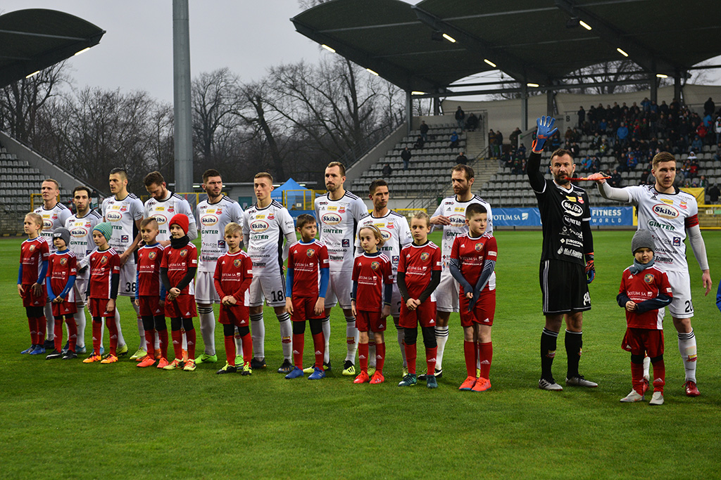 Miedź rozbiła Chojniczankę 5:2 (1:1)