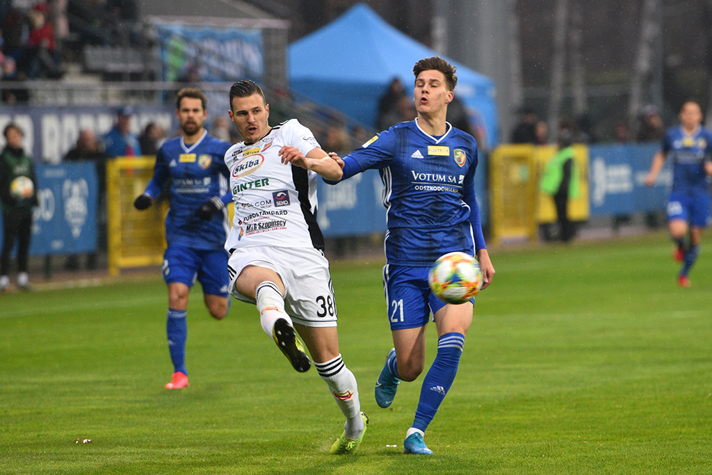Miedź rozbiła Chojniczankę 5:2 (1:1)