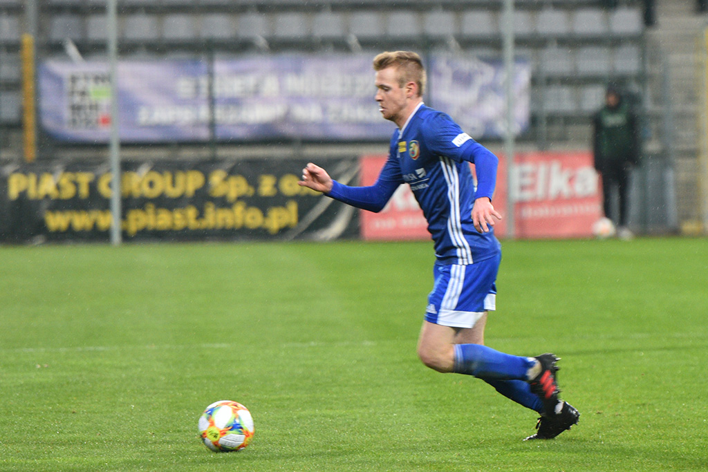 Miedź rozbiła Chojniczankę 5:2 (1:1)