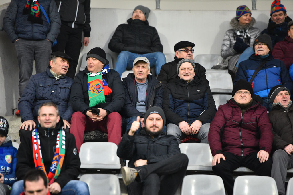 Tak dopingowali kibice Miedzi podczas meczu z Chojniczanką