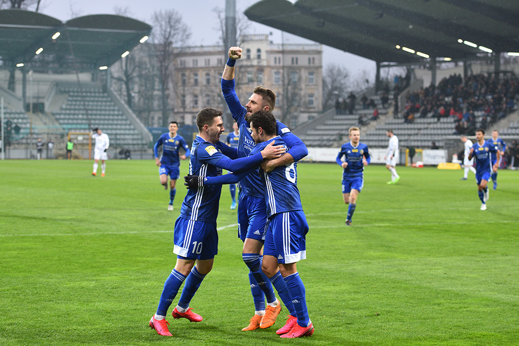 Miedź rozbiła Chojniczankę 5:2 (1:1)