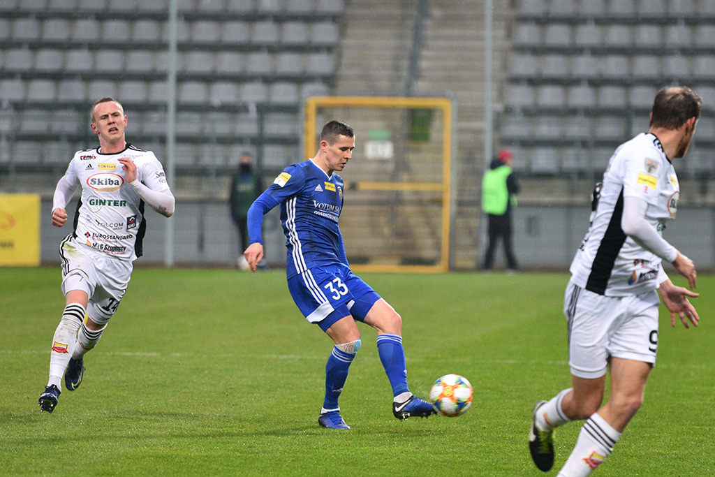 Miedź rozbiła Chojniczankę 5:2 (1:1)