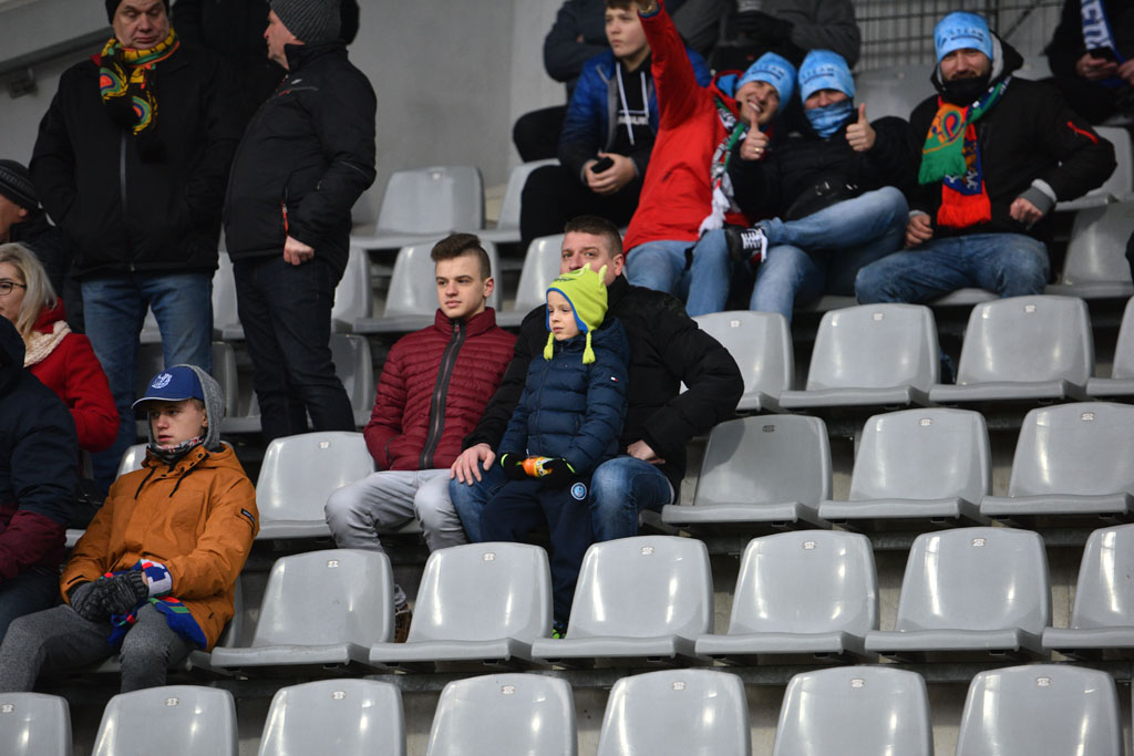 Tak dopingowali kibice Miedzi podczas meczu z Chojniczanką