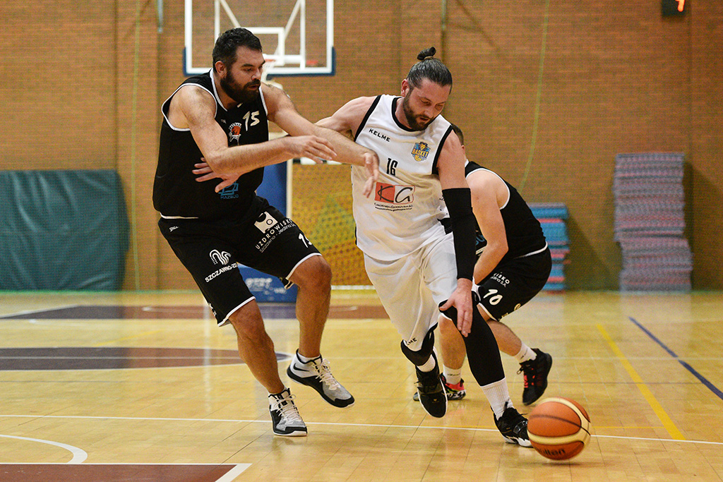 Basket Legnica przegrał we własnej hali ze Szczawnem Zdrój