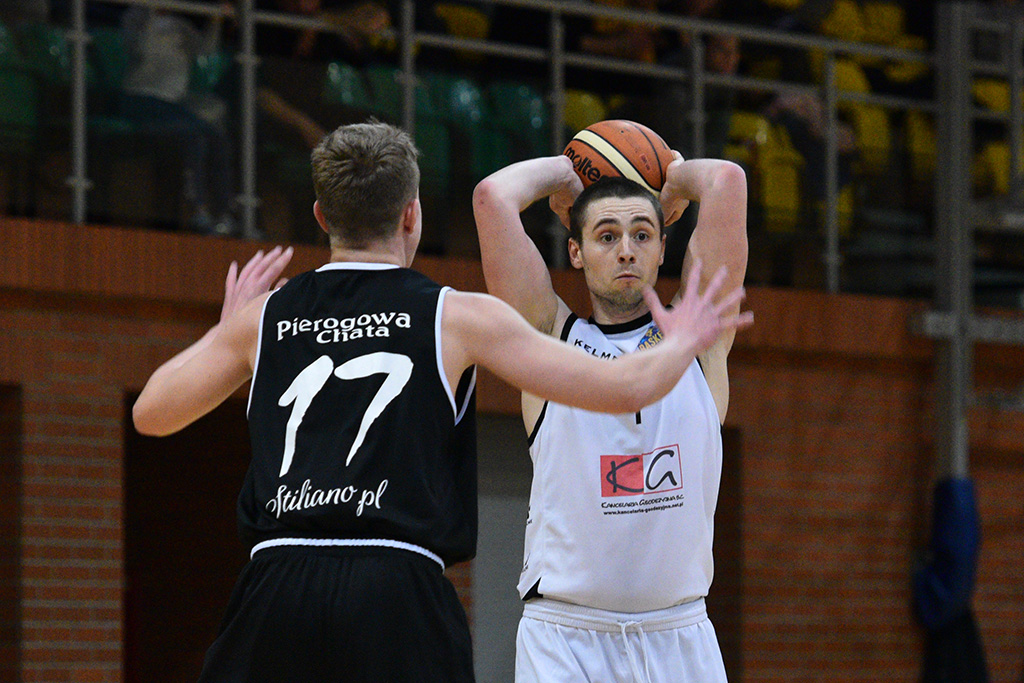 Basket Legnica przegrał we własnej hali ze Szczawnem Zdrój