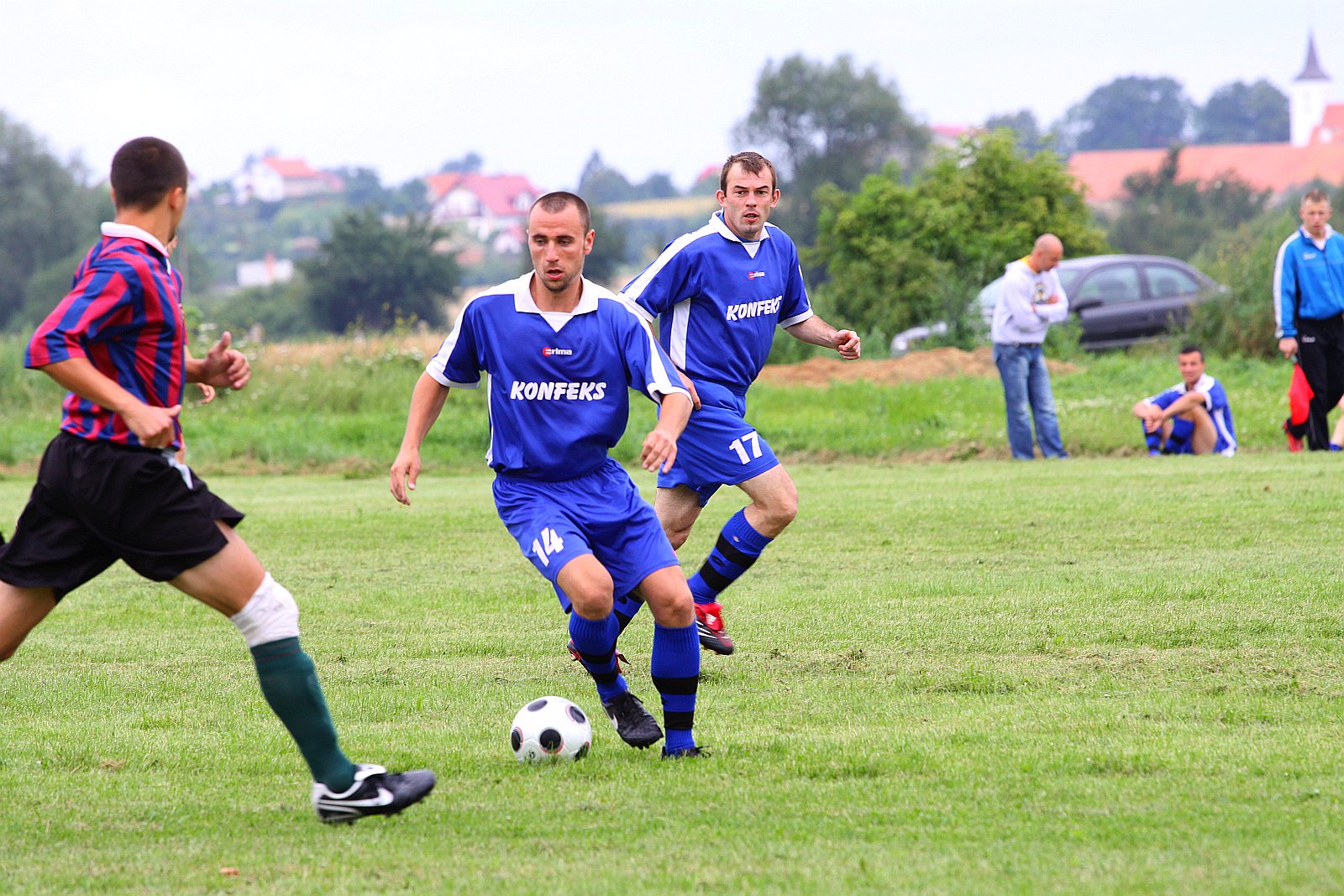 Piętnaście lat z Konfeksem Legnica na piłkarskich boiskach