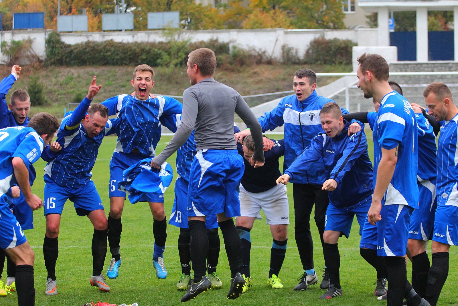 Piętnaście lat z Konfeksem Legnica na piłkarskich boiskach