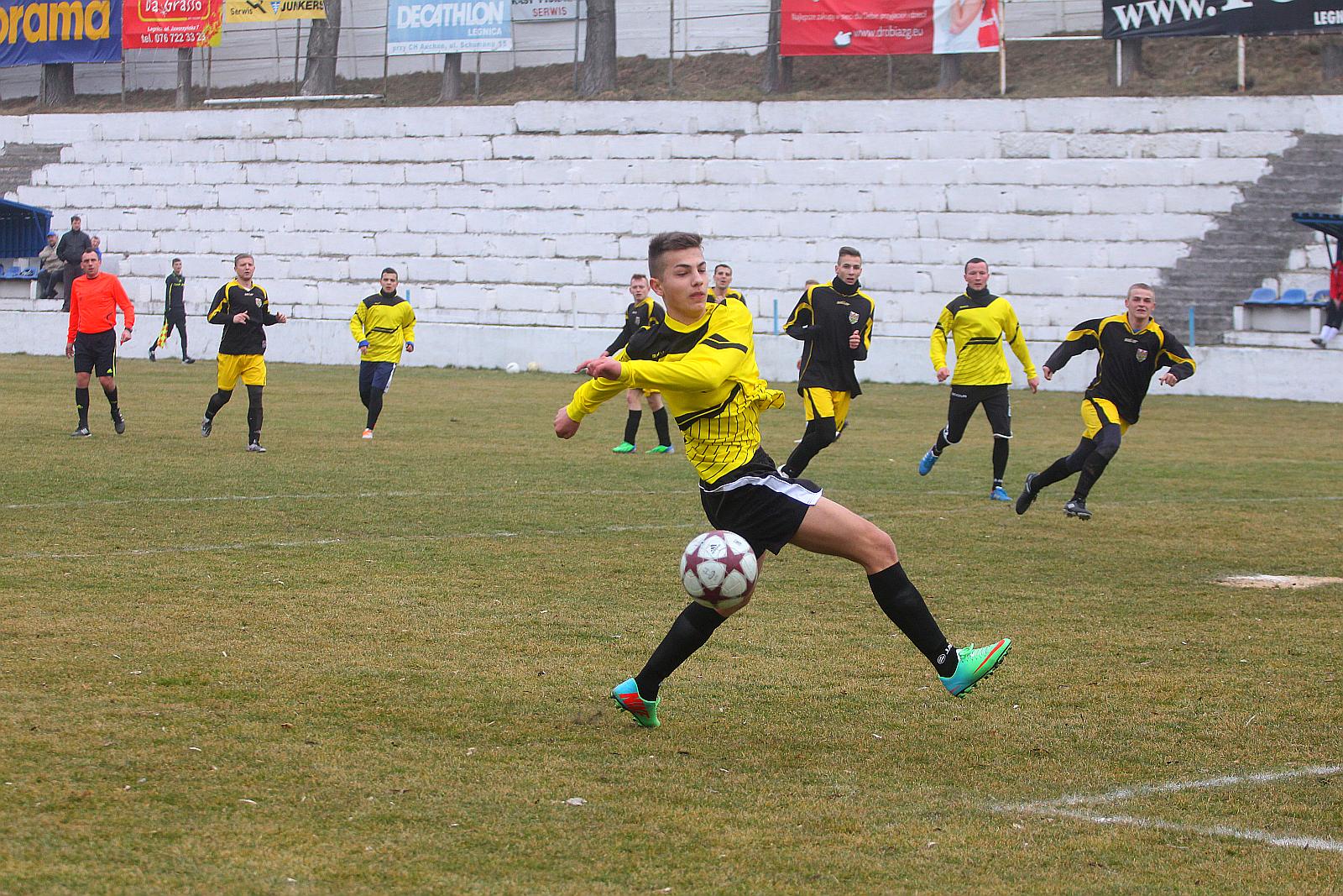 Piętnaście lat z Konfeksem Legnica na piłkarskich boiskach