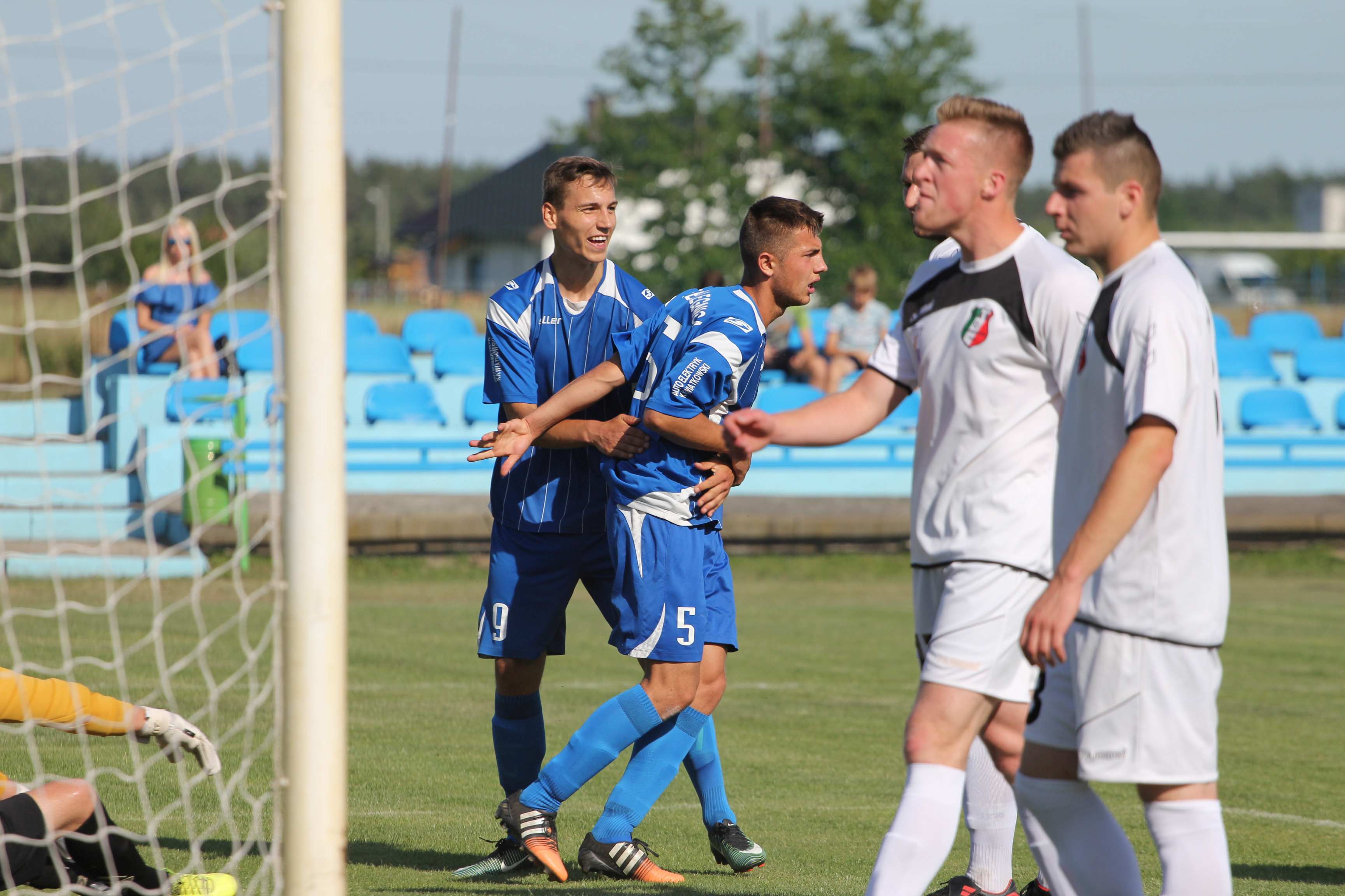 Piętnaście lat z Konfeksem Legnica na piłkarskich boiskach