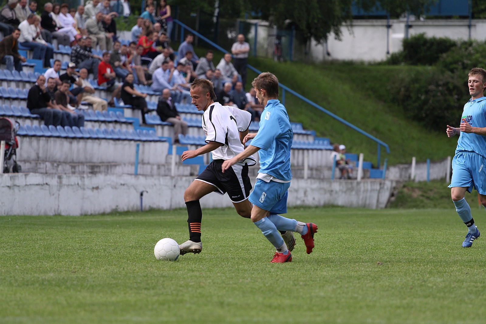 Piętnaście lat z Konfeksem Legnica na piłkarskich boiskach