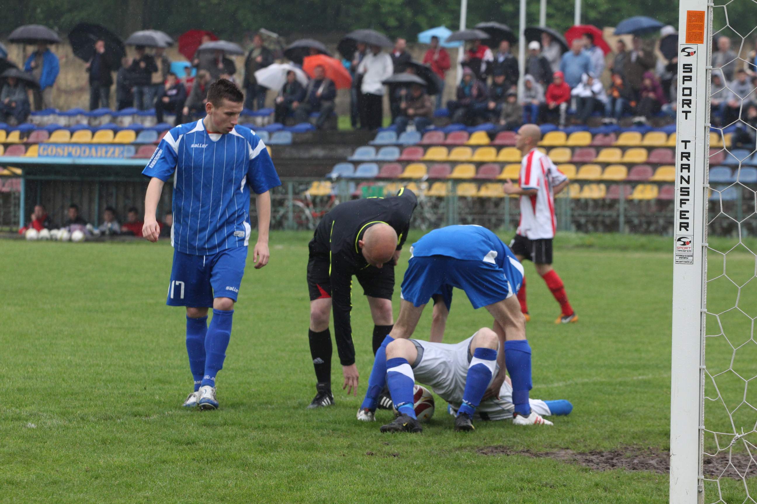 Piętnaście lat z Konfeksem Legnica na piłkarskich boiskach