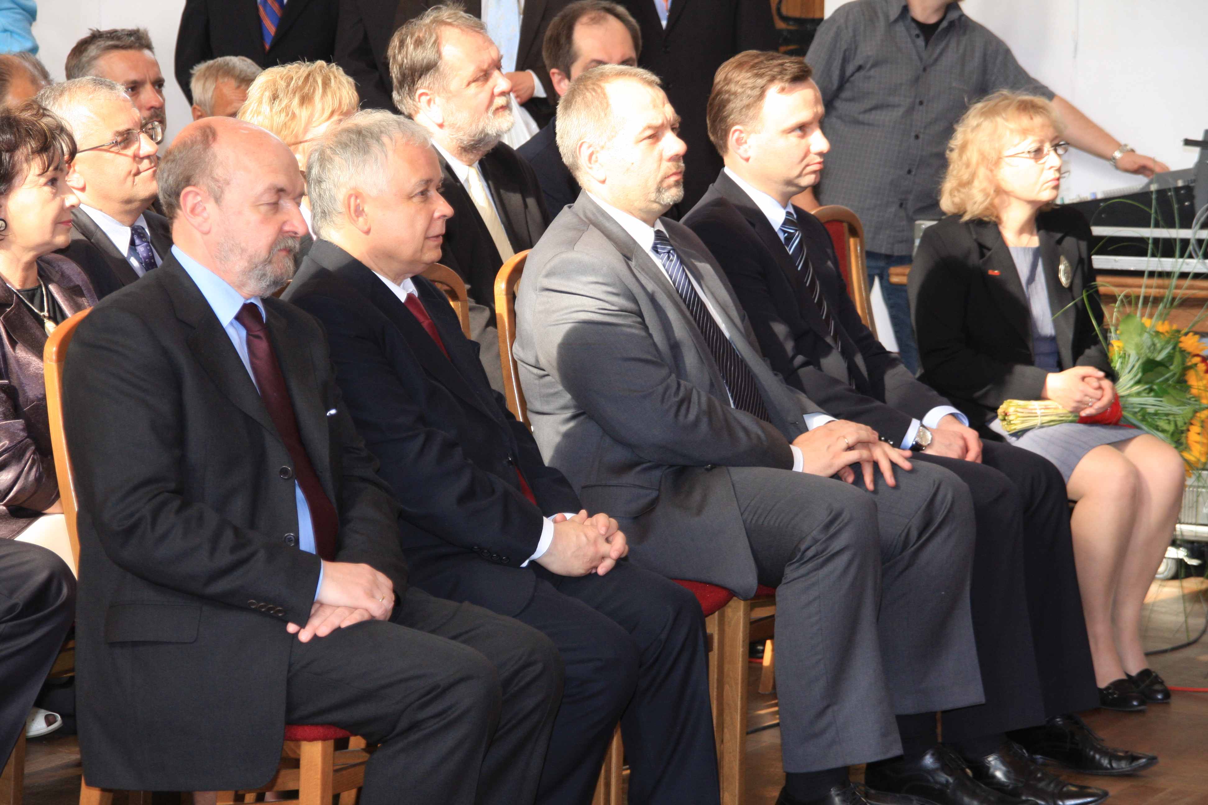 Dziesięć lat temu w katastrofie smoleńskiej zginął Prezydent RP