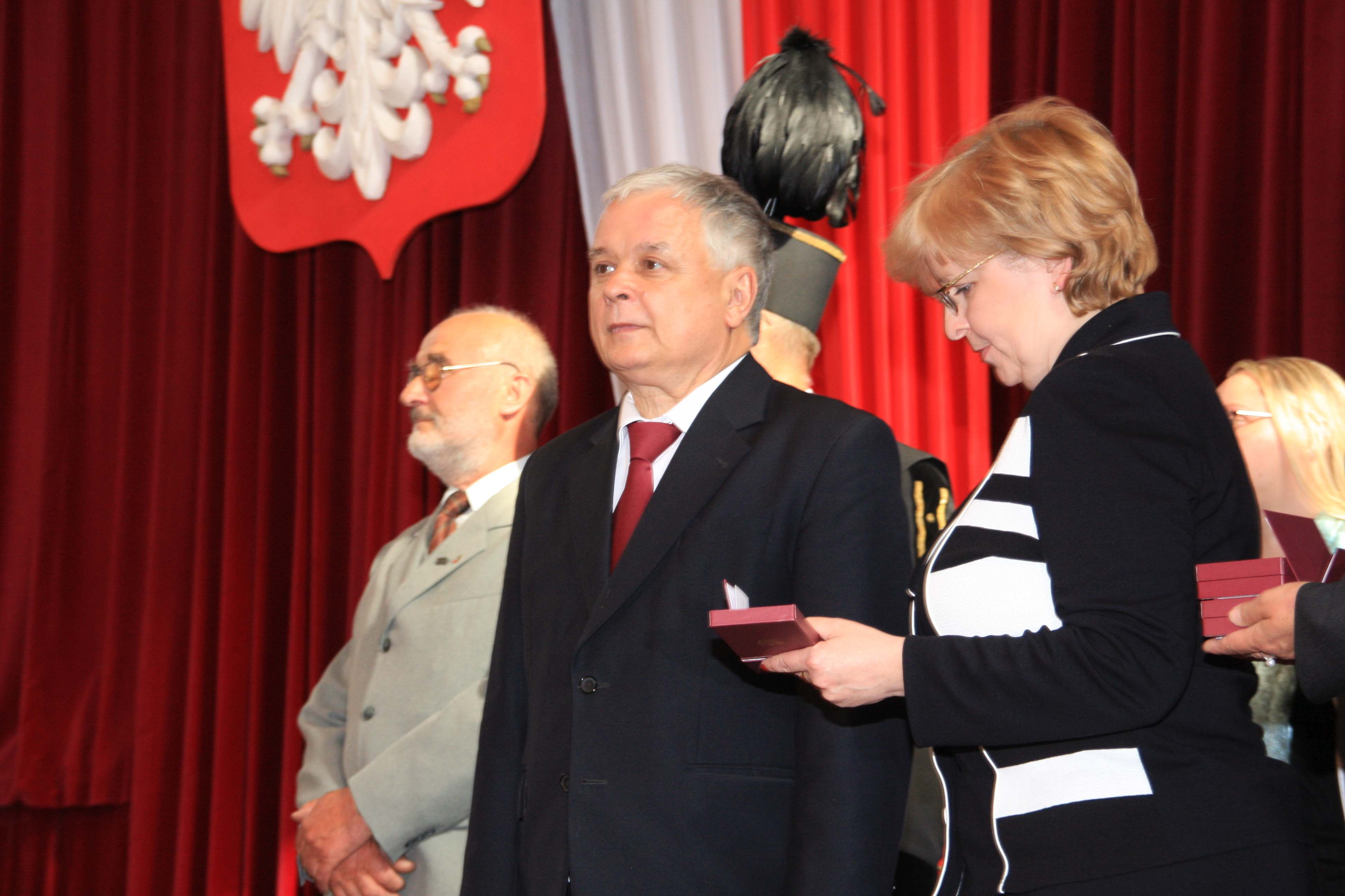 Dziesięć lat temu w katastrofie smoleńskiej zginął Prezydent RP