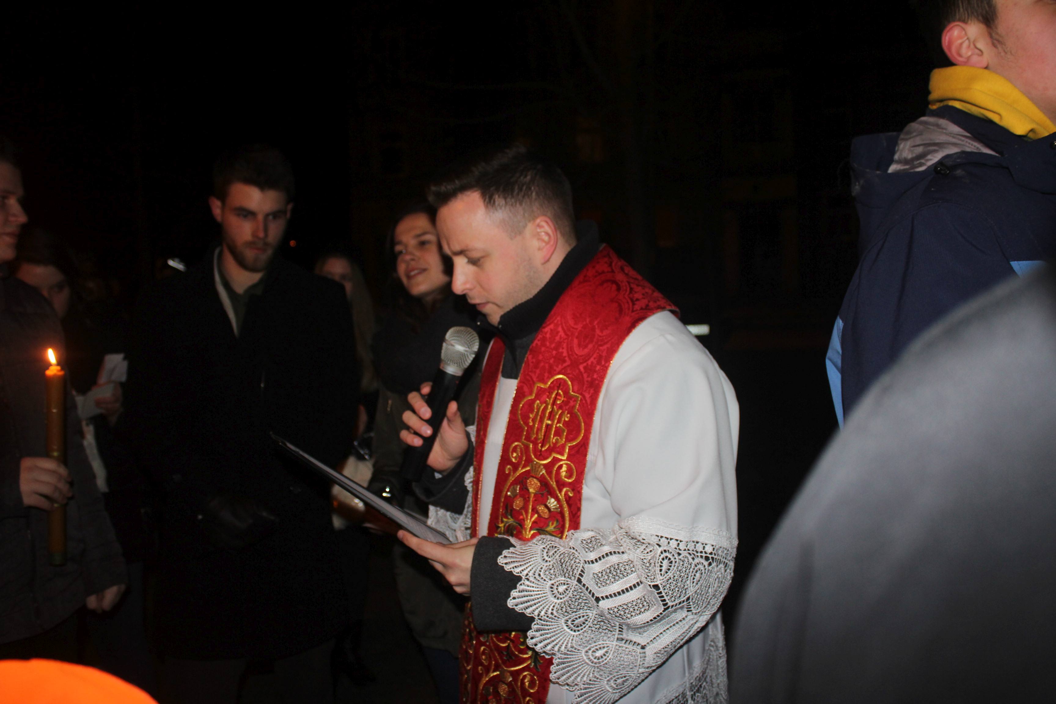 Wielki Piątek. W tym roku bez Drogi Krzyżowej po ulicach Legnicy