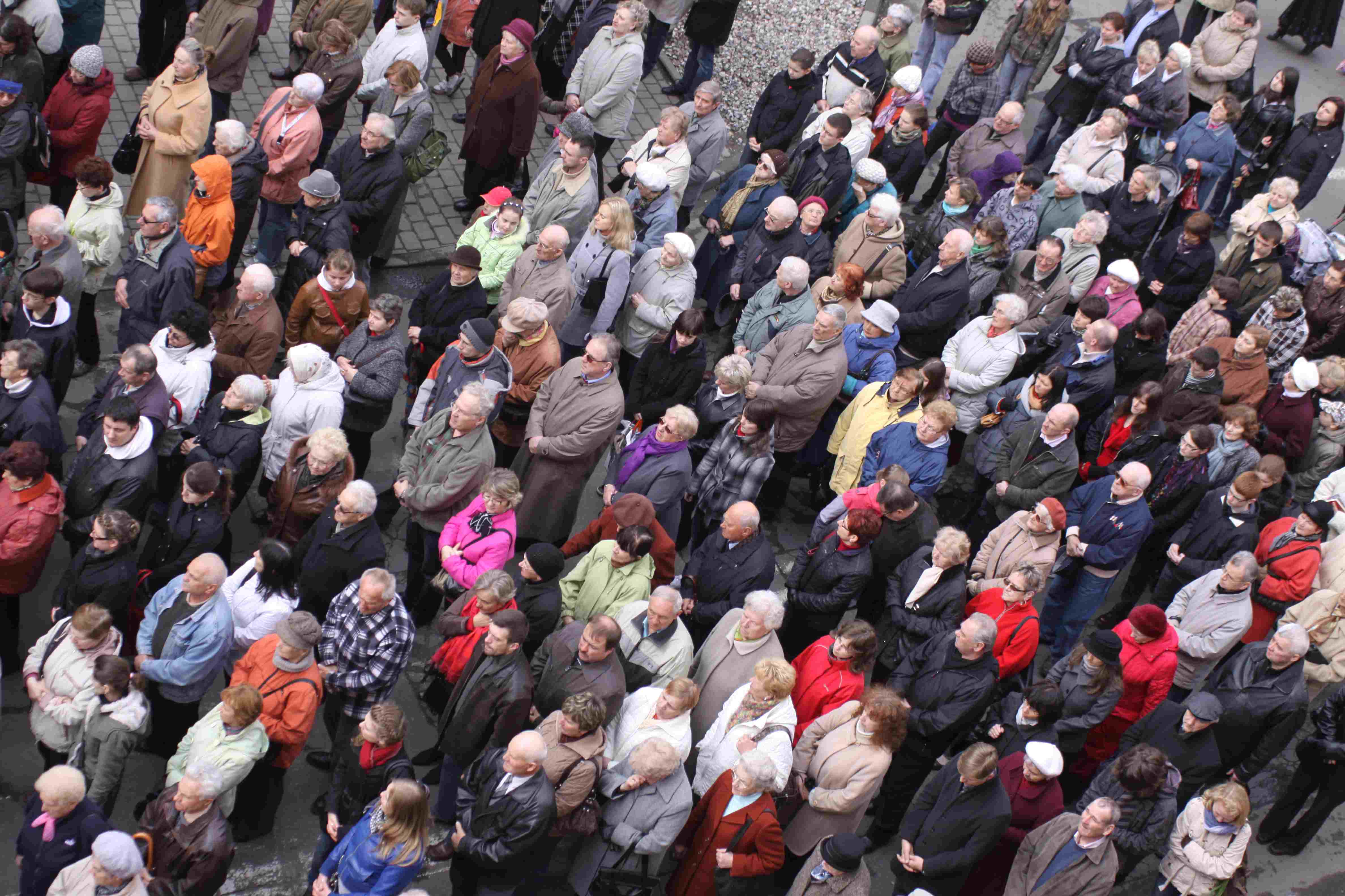 Wielki Piątek. W tym roku bez Drogi Krzyżowej po ulicach Legnicy