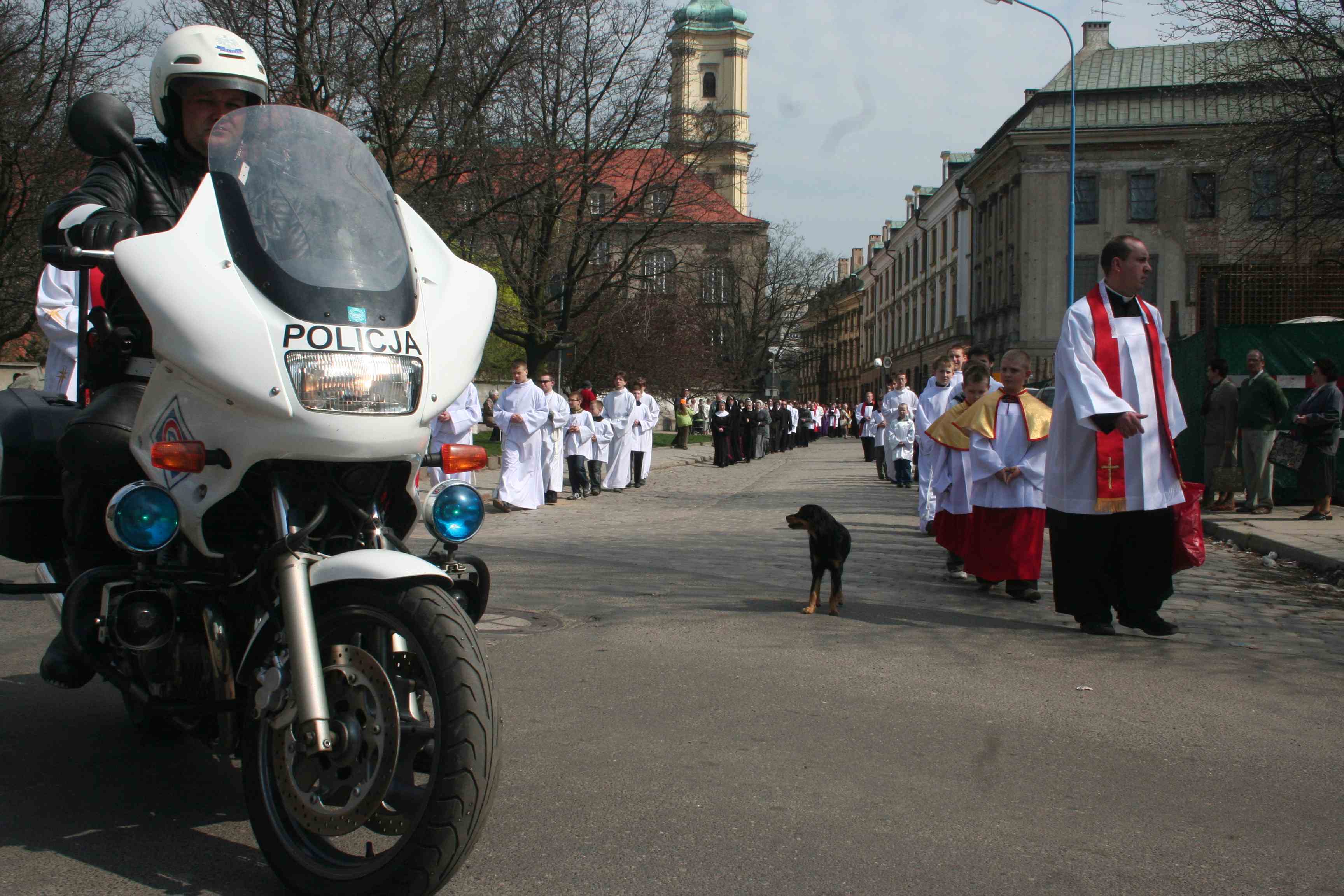 Wielki Piątek. W tym roku bez Drogi Krzyżowej po ulicach Legnicy