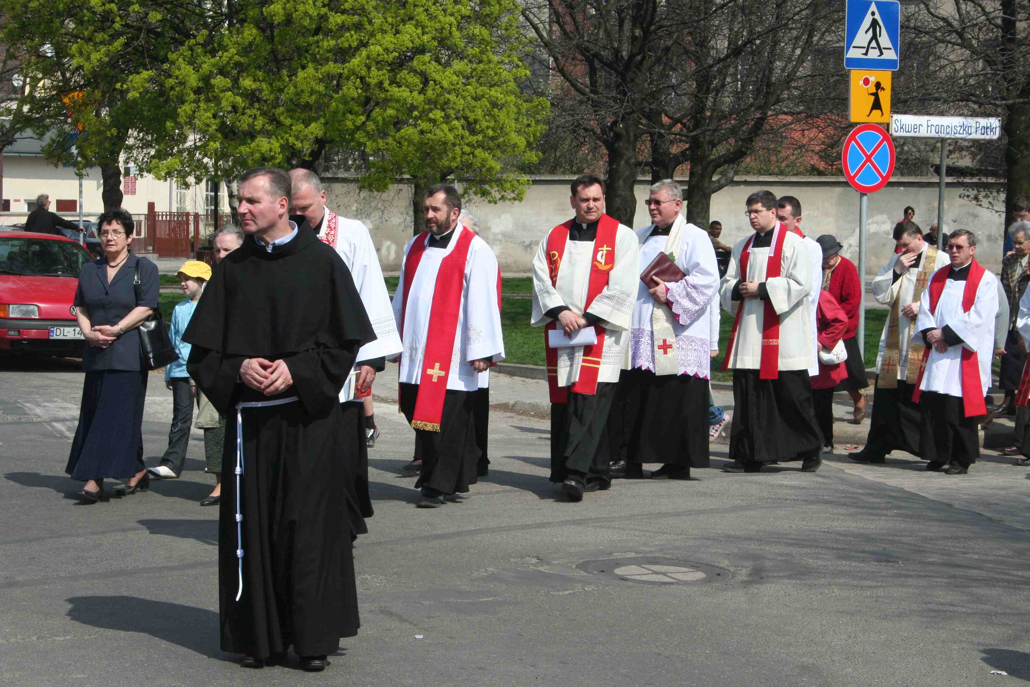 Wielki Piątek. W tym roku bez Drogi Krzyżowej po ulicach Legnicy
