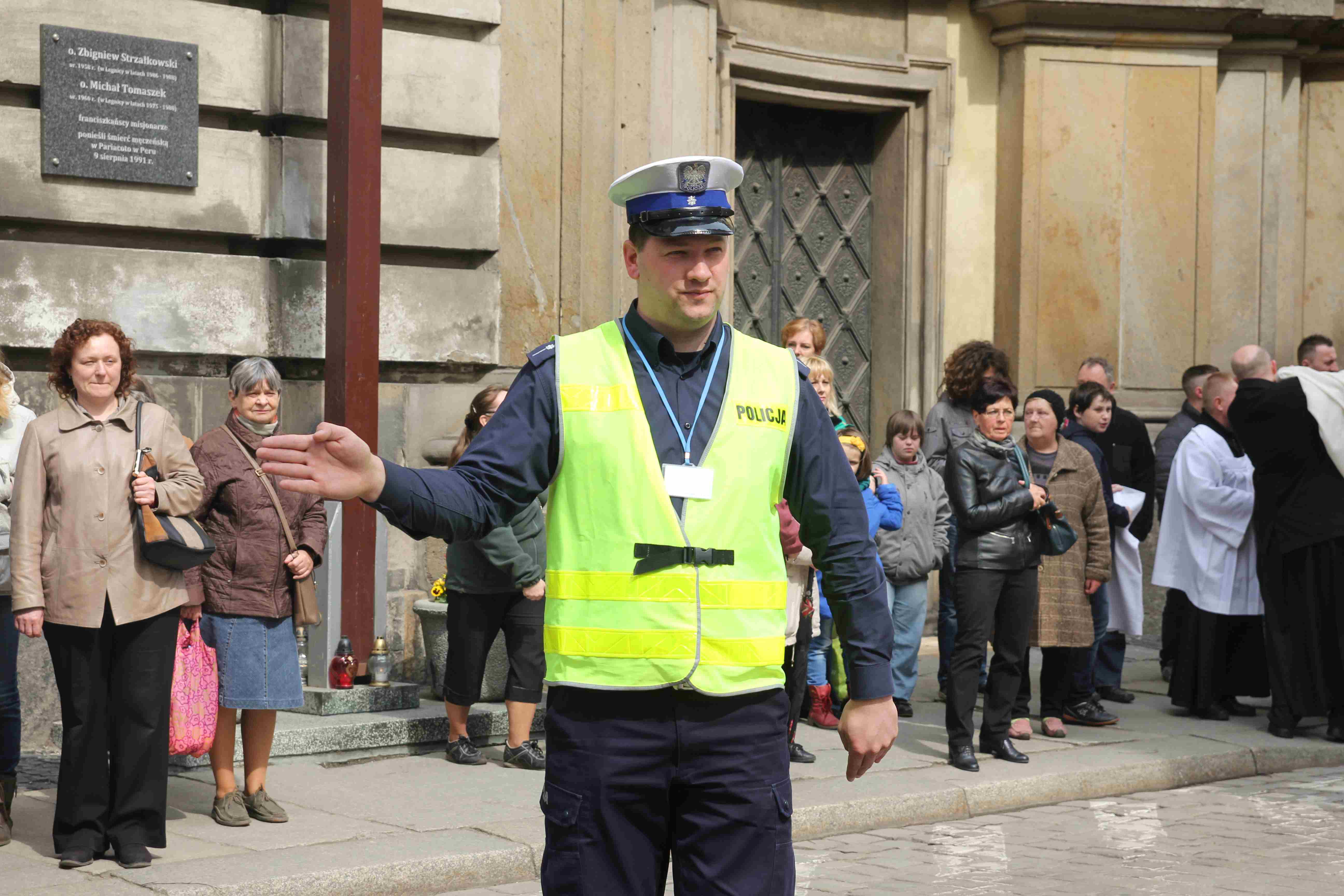 Wielki Piątek. W tym roku bez Drogi Krzyżowej po ulicach Legnicy