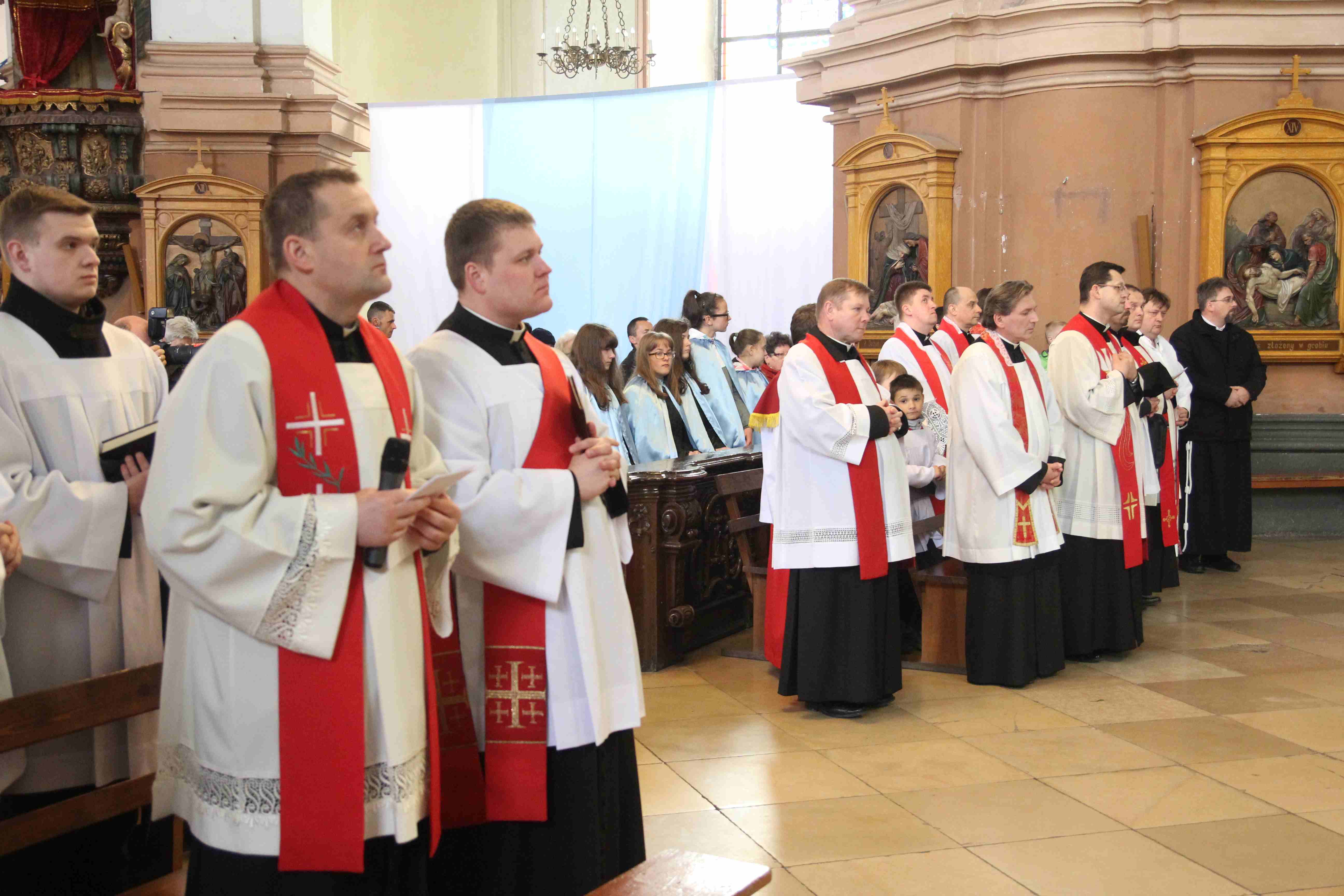 Wielki Piątek. W tym roku bez Drogi Krzyżowej po ulicach Legnicy