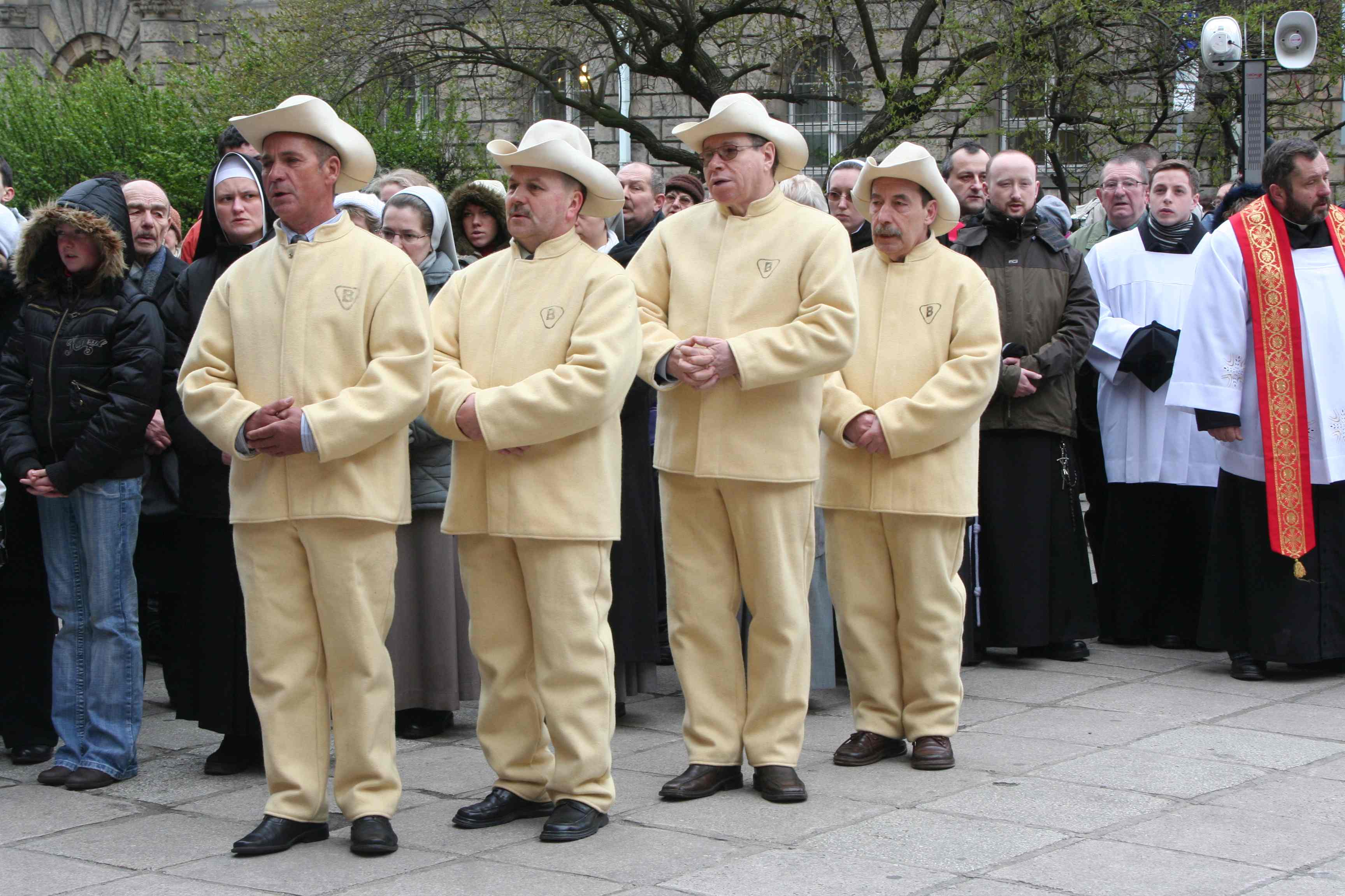 Wielki Piątek. W tym roku bez Drogi Krzyżowej po ulicach Legnicy
